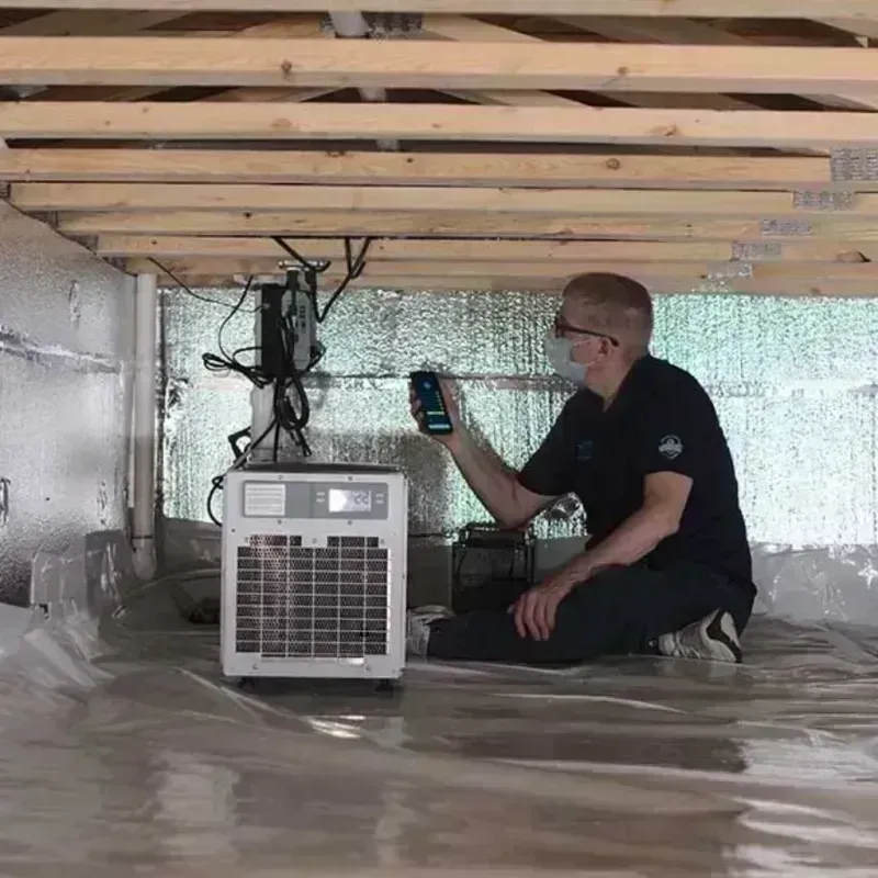 Crawl Space Water Removal Service in Pine Island Ridge, FL